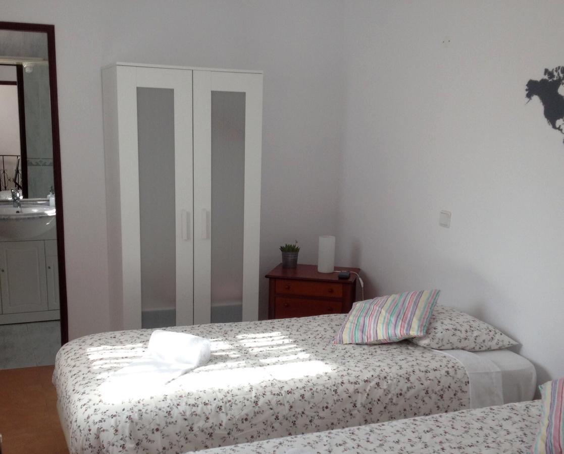 3 Marias Garden House B&B Lagos Ngoại thất bức ảnh
